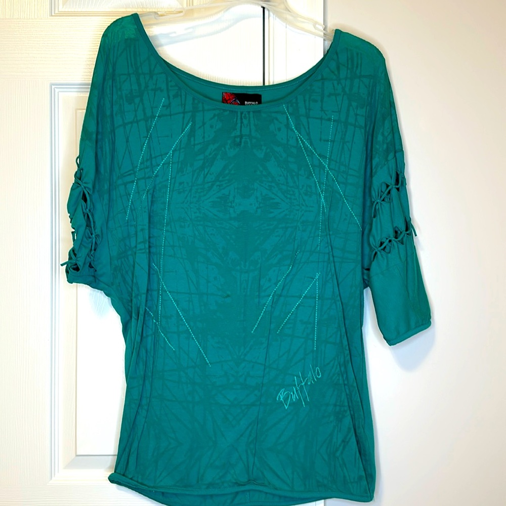 Buffalo T-shirt